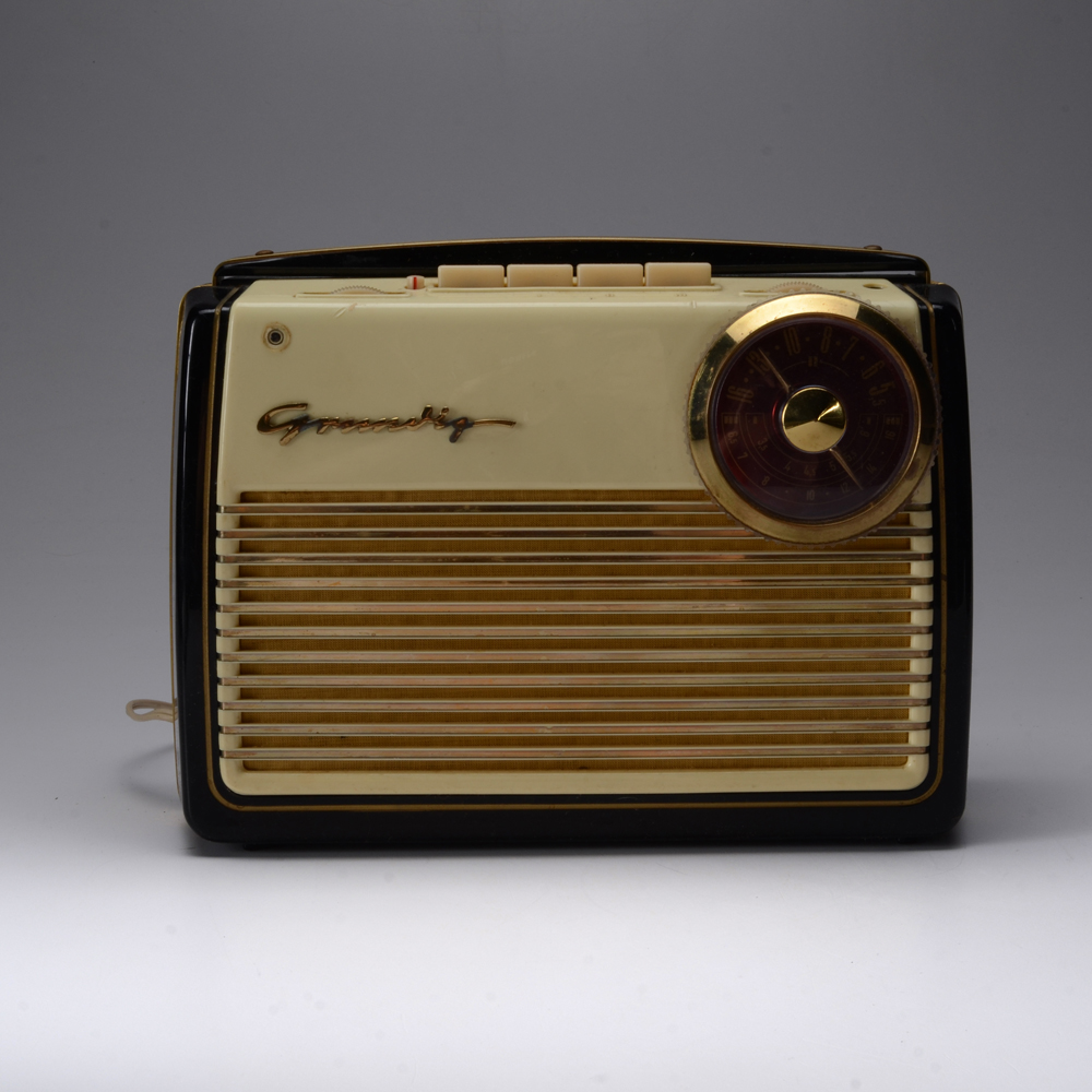 Grundig Transistor Boy 57 Radio
