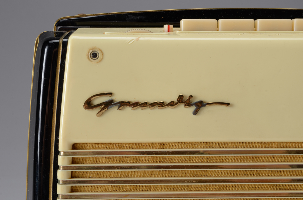 Grundig Transistor Boy 57 Radio