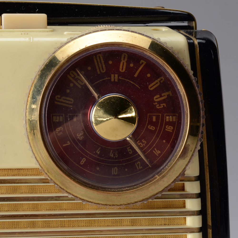 Grundig Transistor Boy 57 Radio