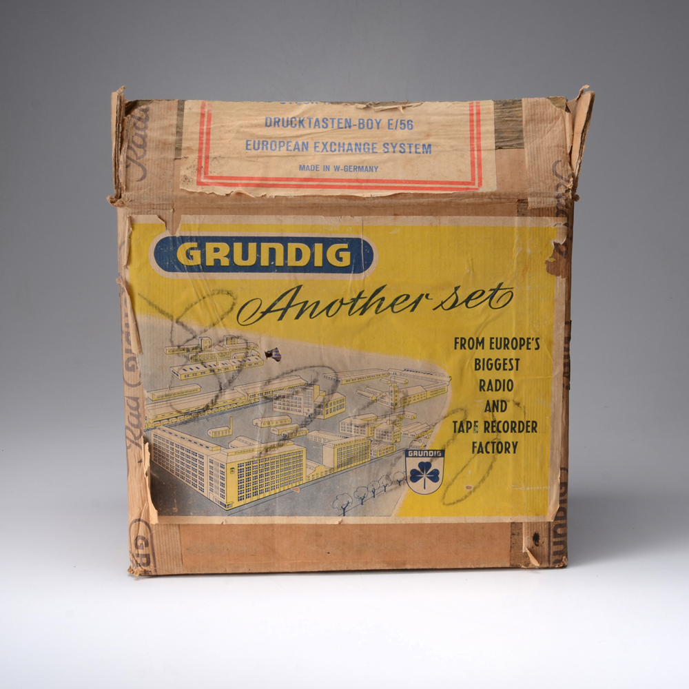 Grundig Transistor Boy 57 Radio