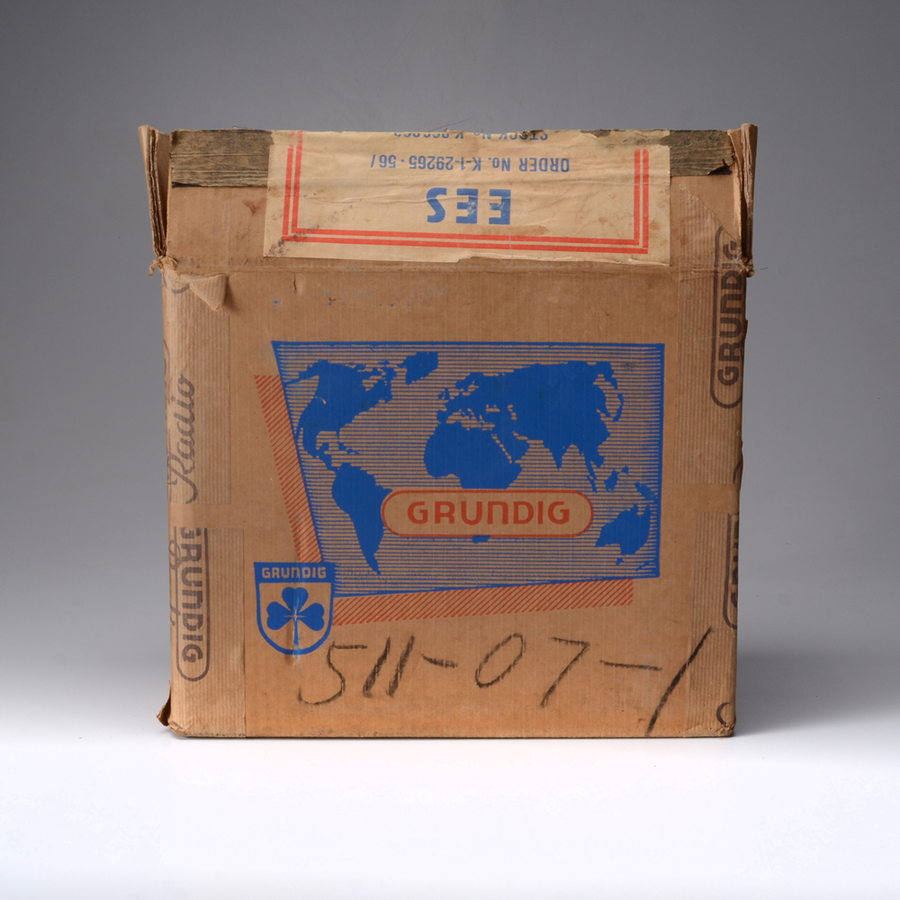 Grundig Transistor Boy 57 Radio