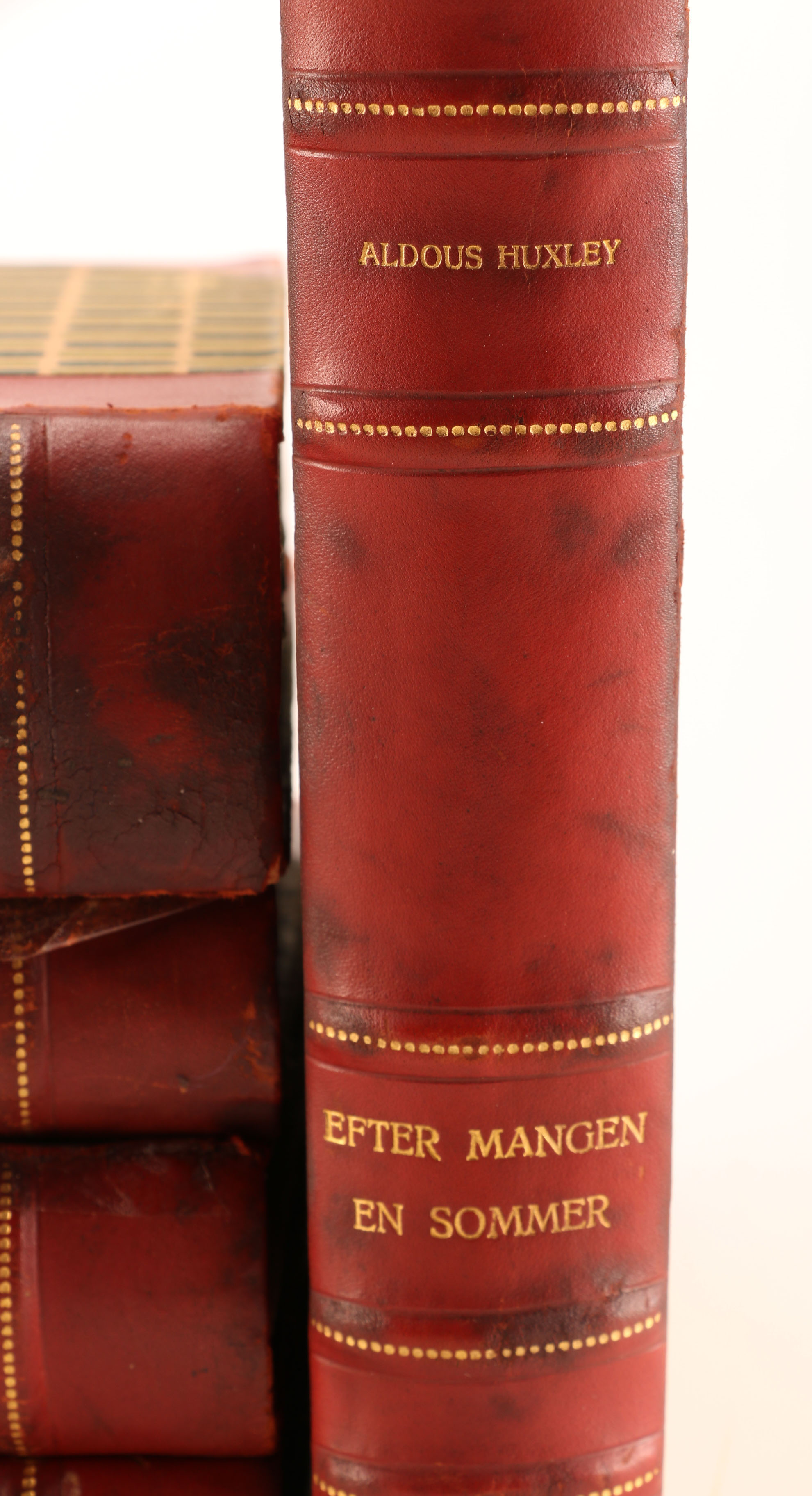 Five Danish Translations of Aldous Huxley Novels