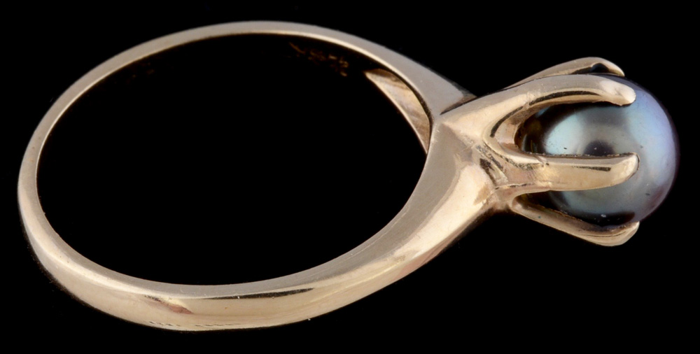 10K Yellow Gold Black Cultured Pearl Ring