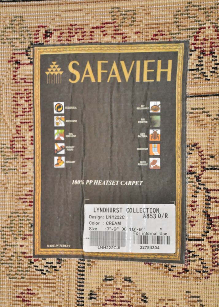 Safavieh Area Rug from the Lyndhurst Collection