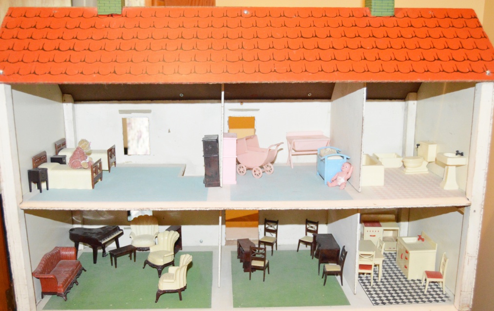 Vintage Doll House with Renwal Furniture