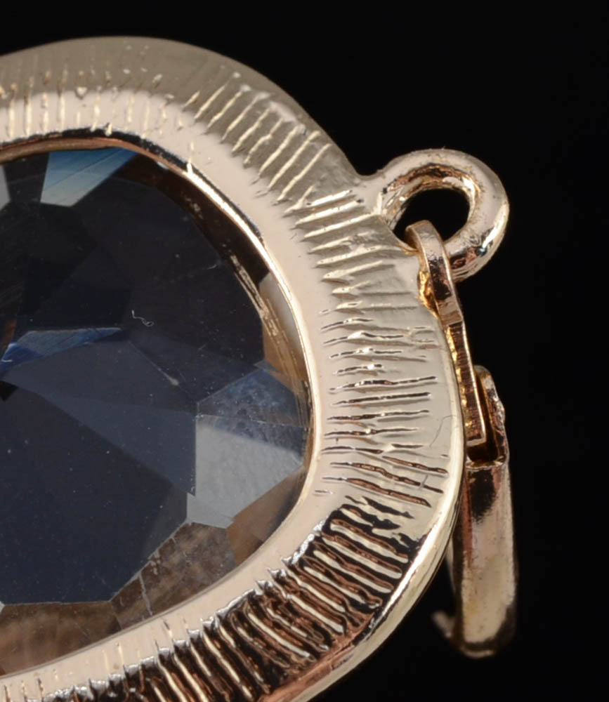 Dangle Earrings With Clear Faceted Stones