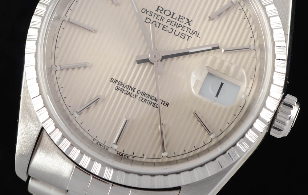 Men's Rolex Datejust Steel 16220 Silver Tapestry Dial Automatic