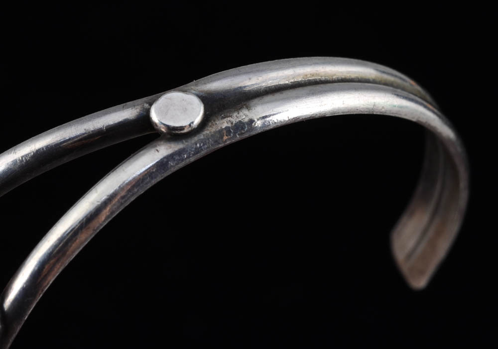 Vintage H. Wood Signed Native American Navajo Sterling Silver and Mussel Shell Split Cuff Bracelet