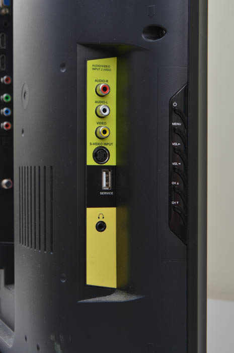 RCA Flatscreen Television With Remote