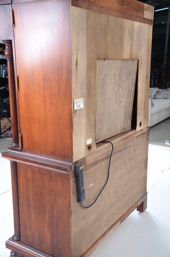 Ralph Lauren Henredon Mahogany Wardrobe