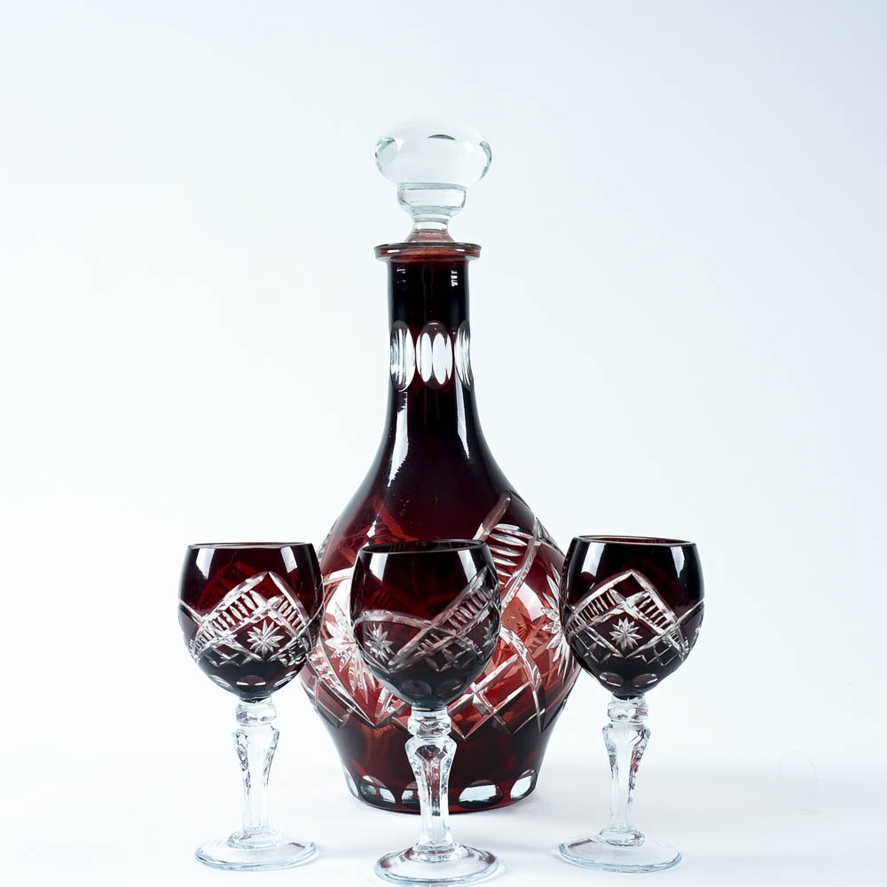 Vintage Ruby Red Cut-to-Clear Glas Decanter and Stemware