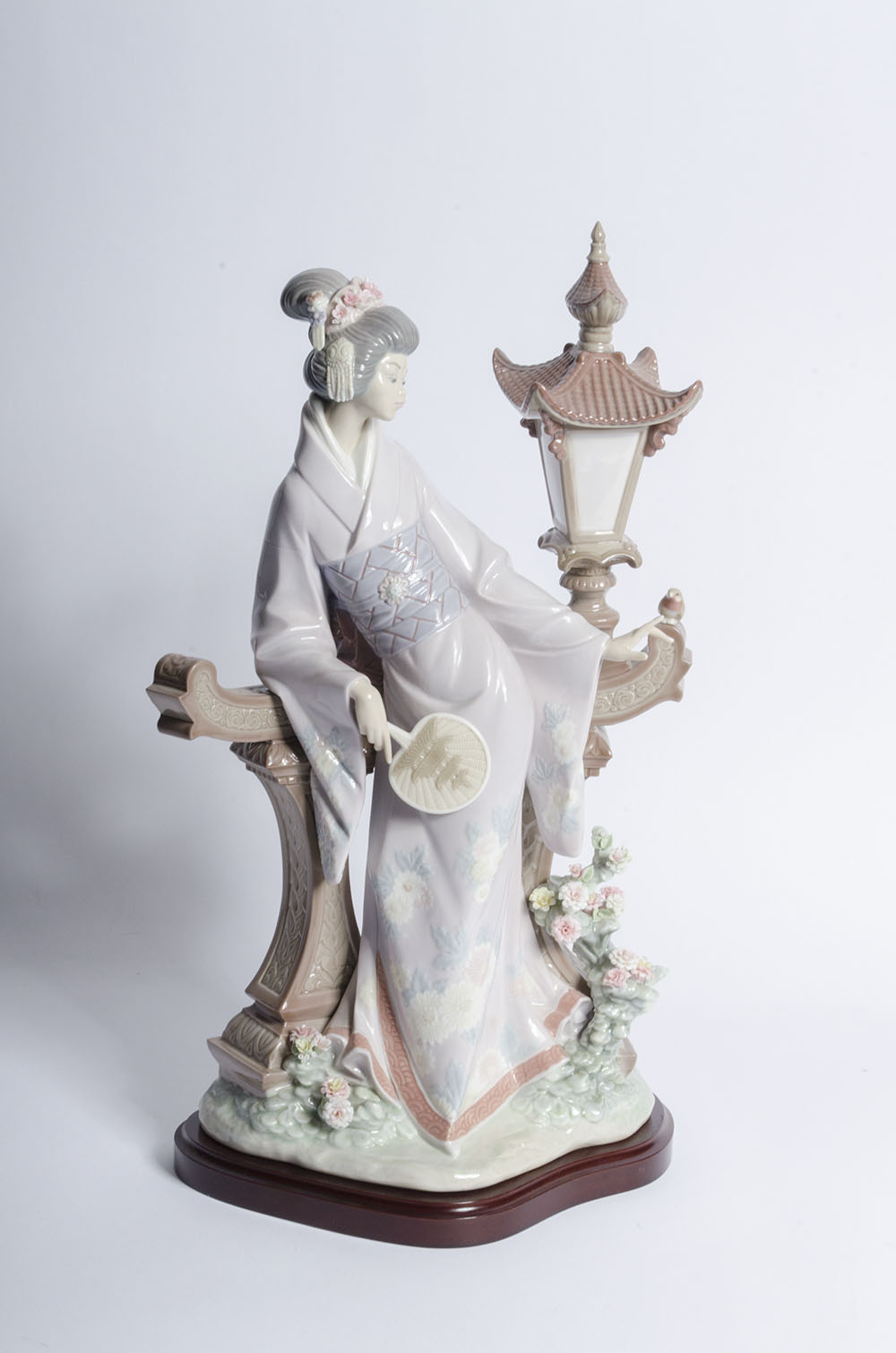 Lladró "Mariko" Porcelain Figurine