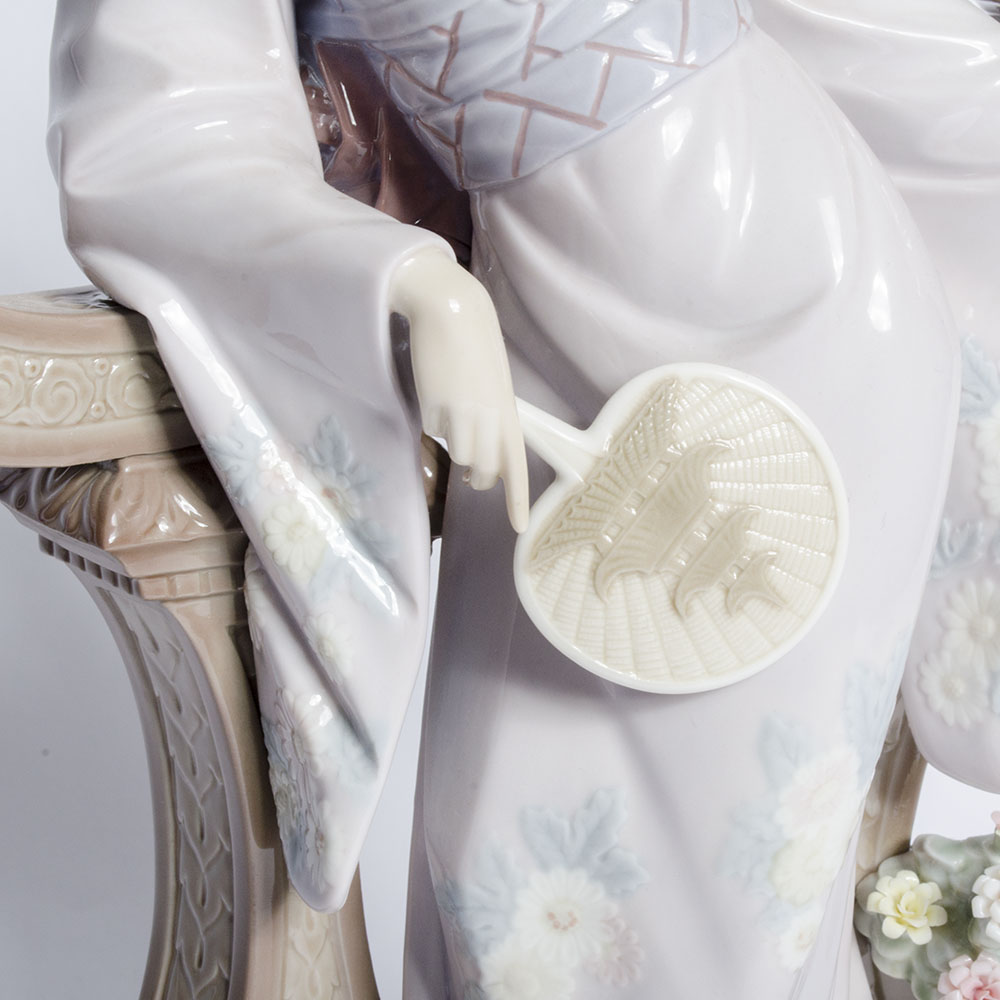 Lladró "Mariko" Porcelain Figurine