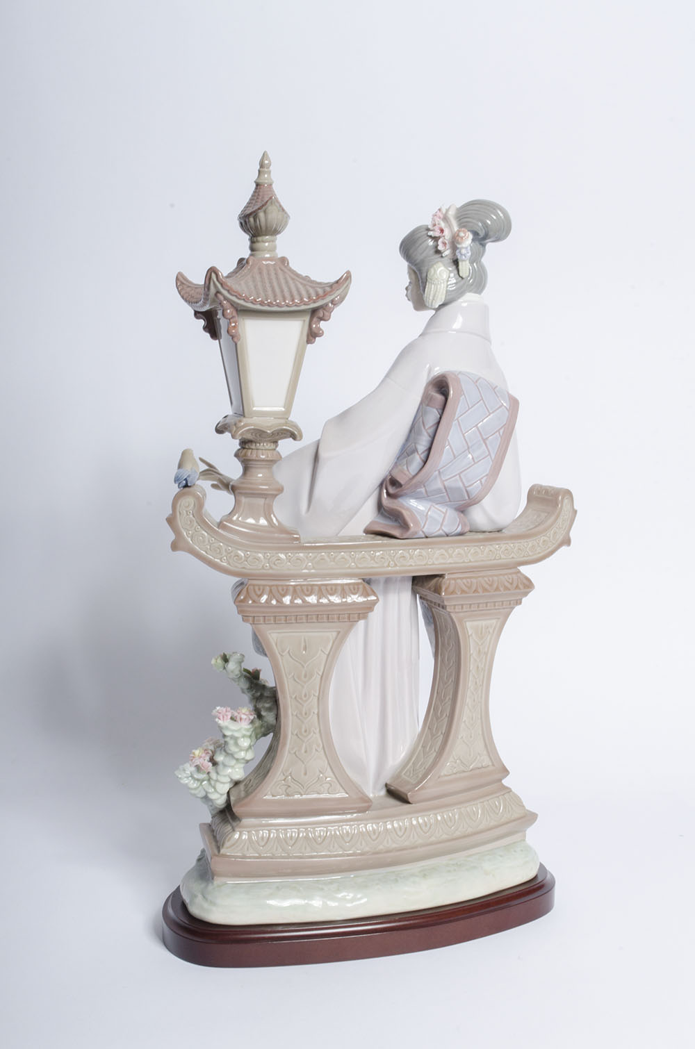 Lladró "Mariko" Porcelain Figurine