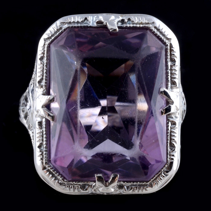Early 20th Century 14K White Gold Amethyst Filigree Ring