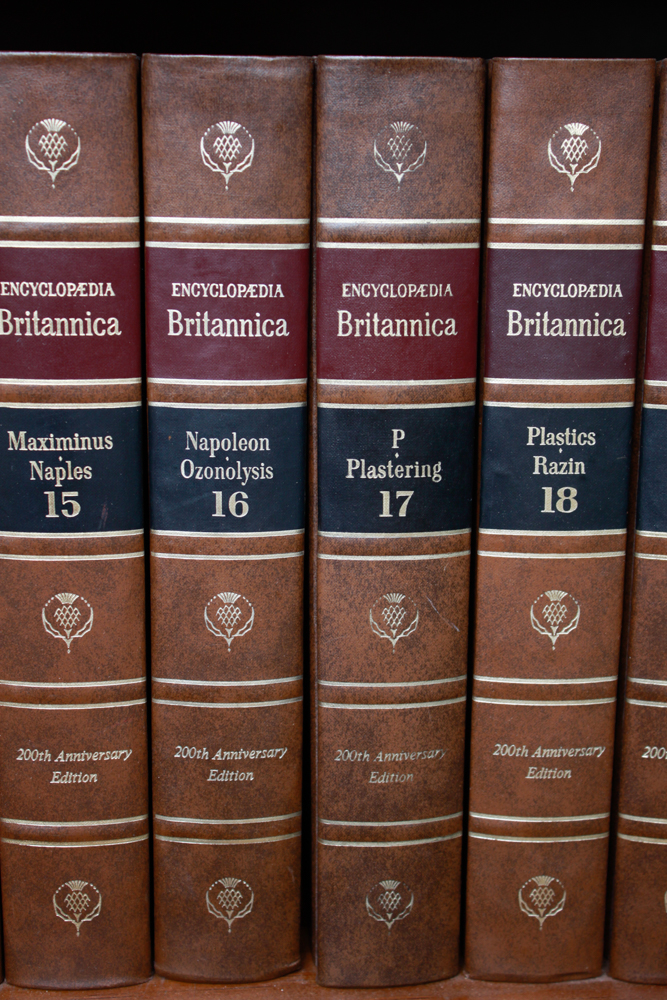 "Encyclopedia Britannica" 200th Anniversary Edition