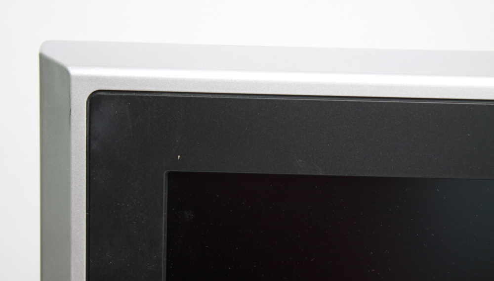 JVC 32" Flat-Screen Television