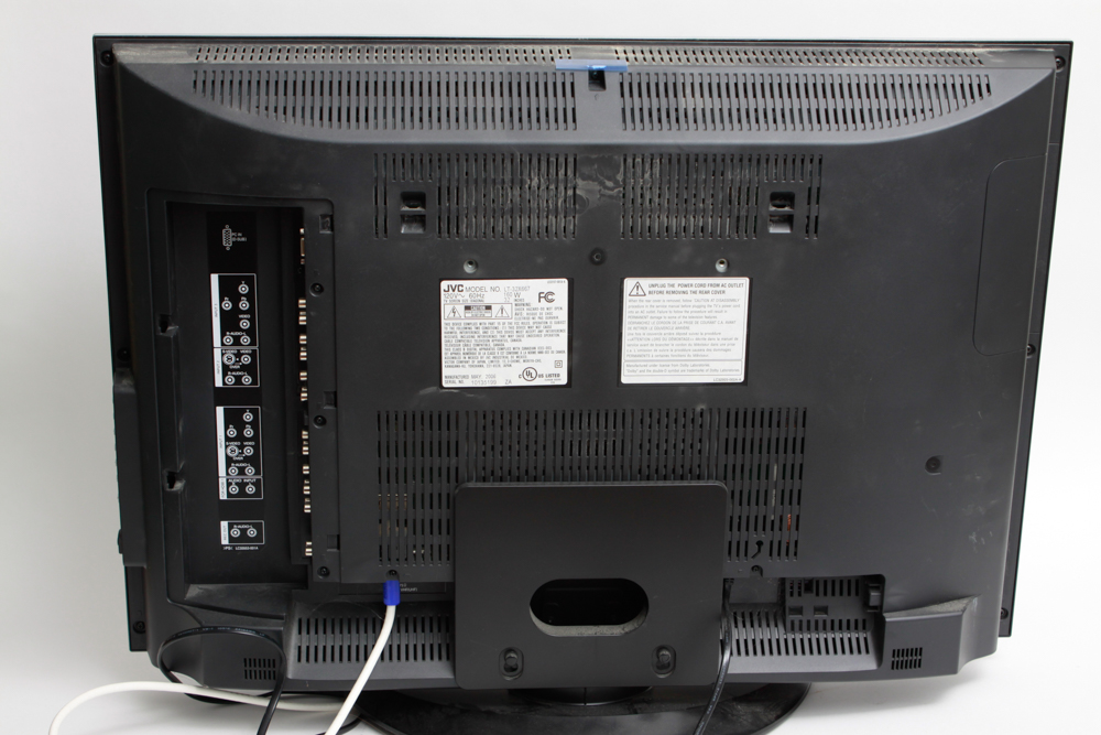 JVC 32" Flat-Screen Television