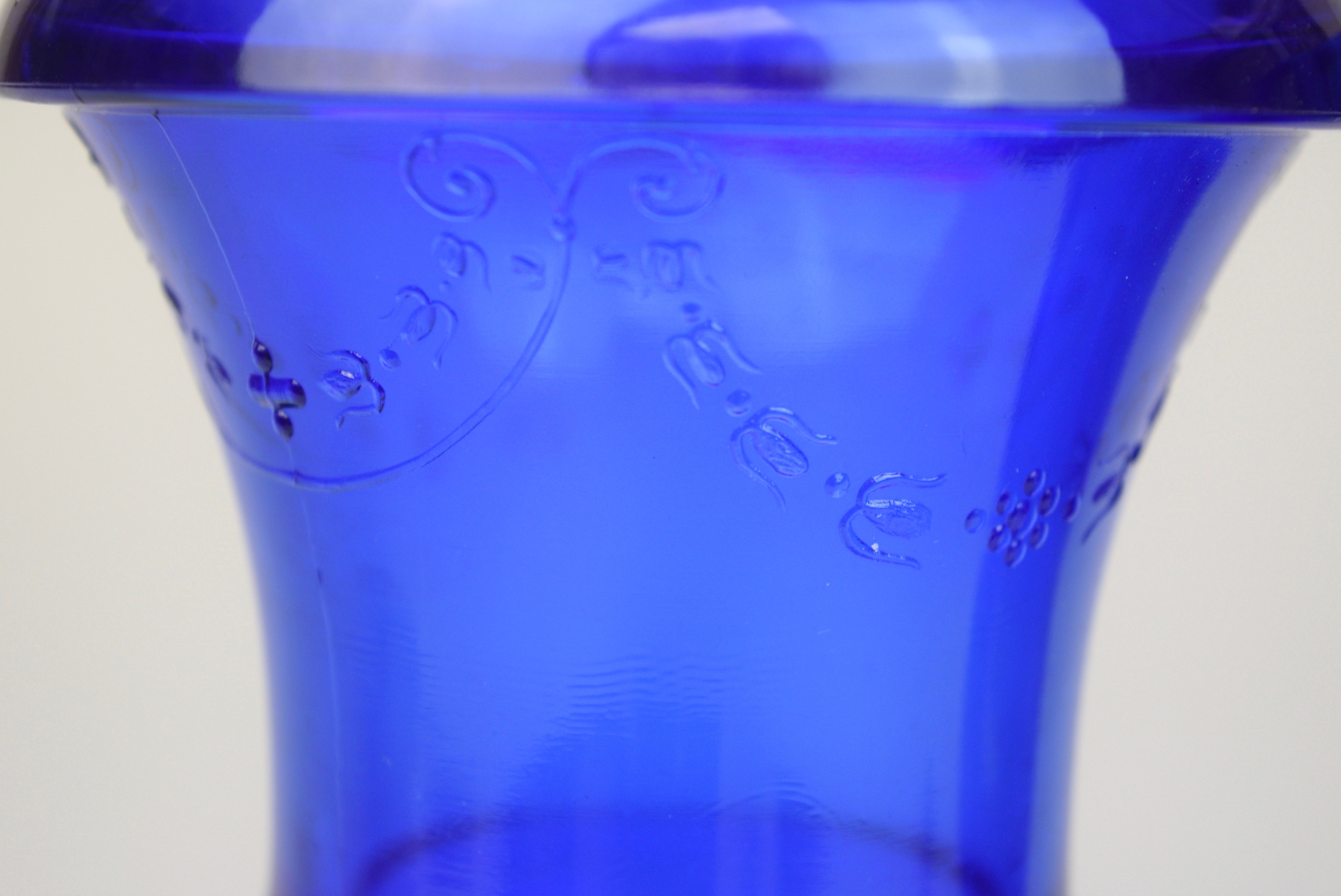 L.E. Smith Cobalt Blue Depression Glass Urns