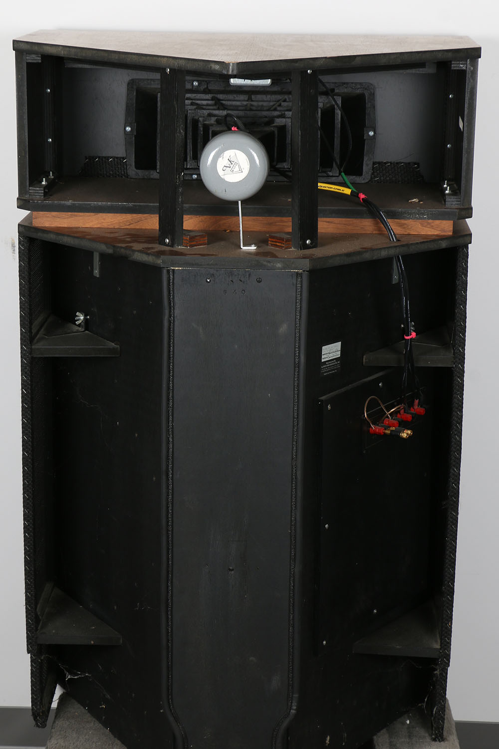 Vintage Klipsch Klipschorn Corner Horn Floorstanding Tower Home Speaker Cabinet