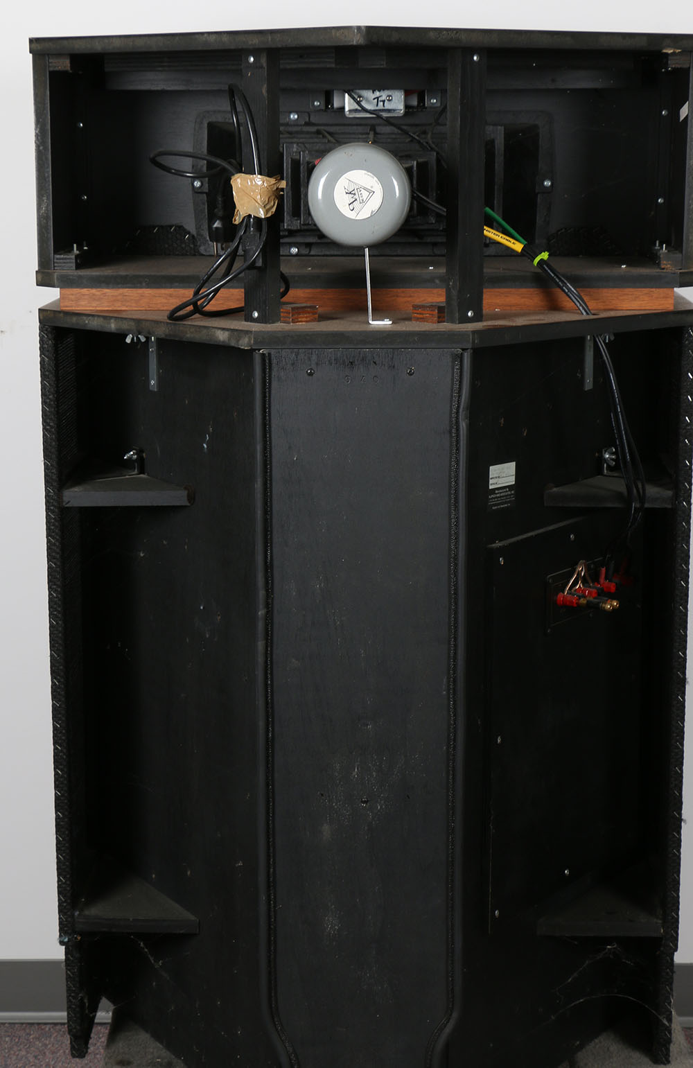 Vintage Klipsch Klipschorn Corner Horn Floorstanding Tower Home Speaker Cabinet