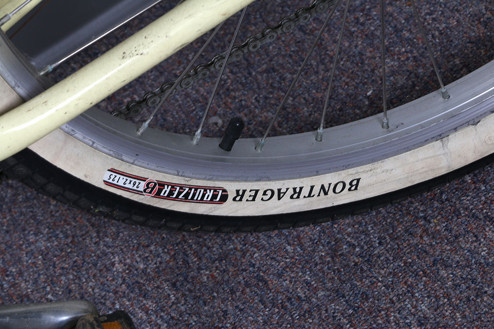 Trek Calypso Beach Cruiser Bicycle in Pale Yellow