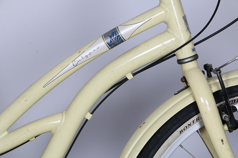 Trek Calypso Beach Cruiser Bicycle in Pale Yellow