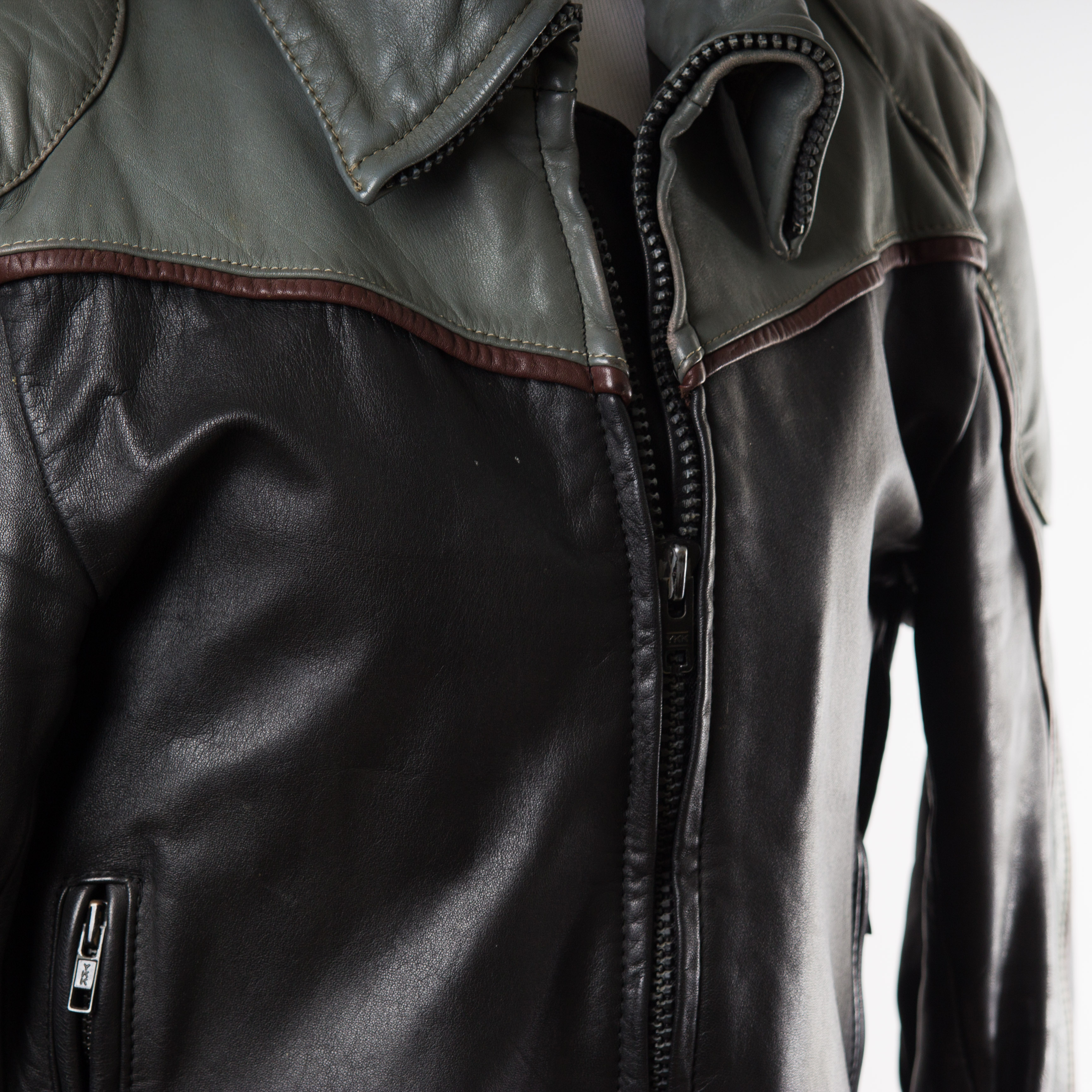 Men's Tour Lion by Rex Marsee Leather Jacket, Size Large