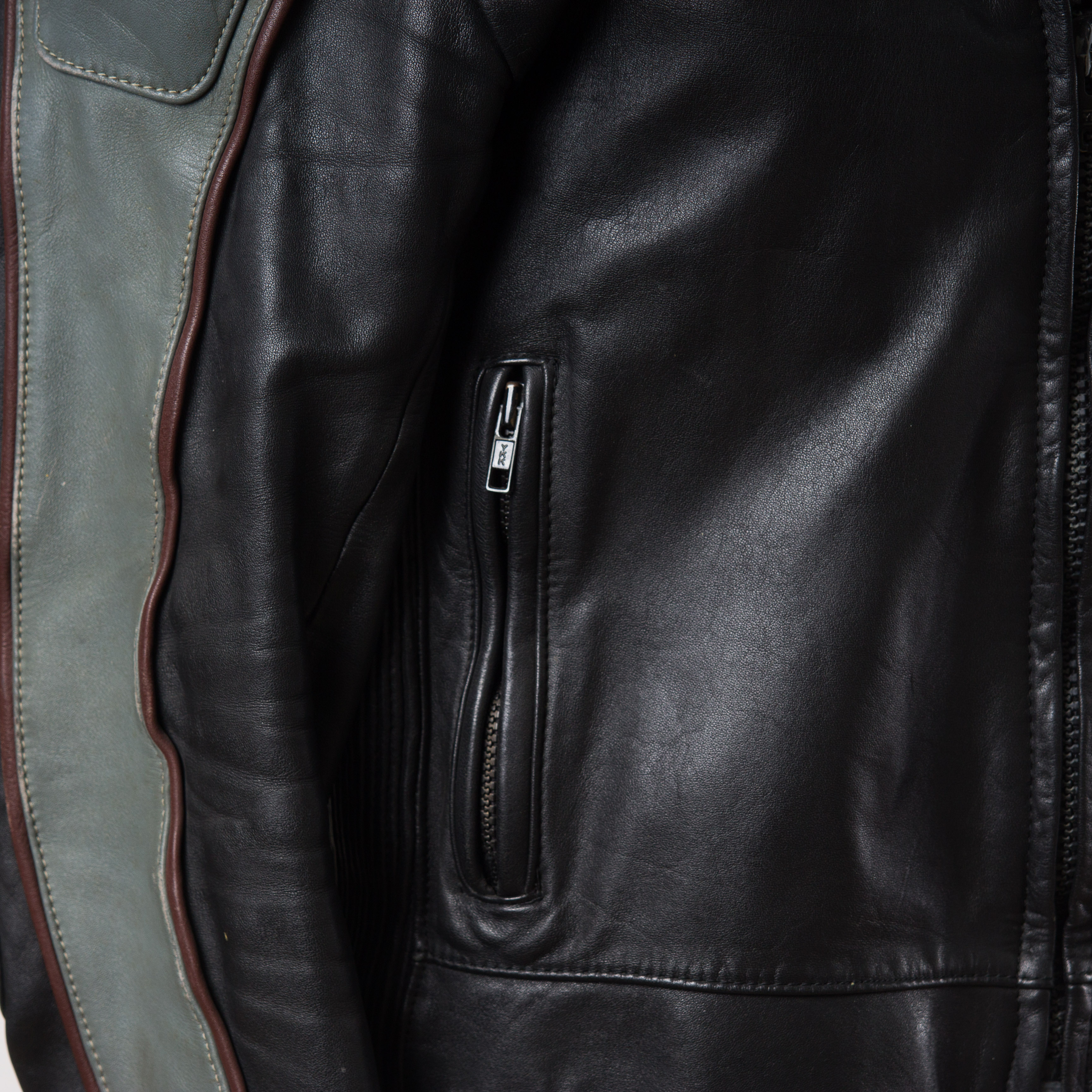 Men's Tour Lion by Rex Marsee Leather Jacket, Size Large