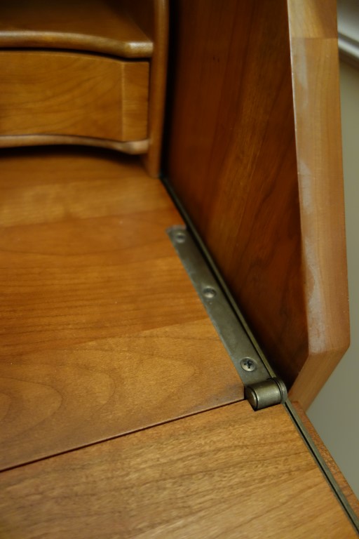 Cherry Queen Anne Secretary