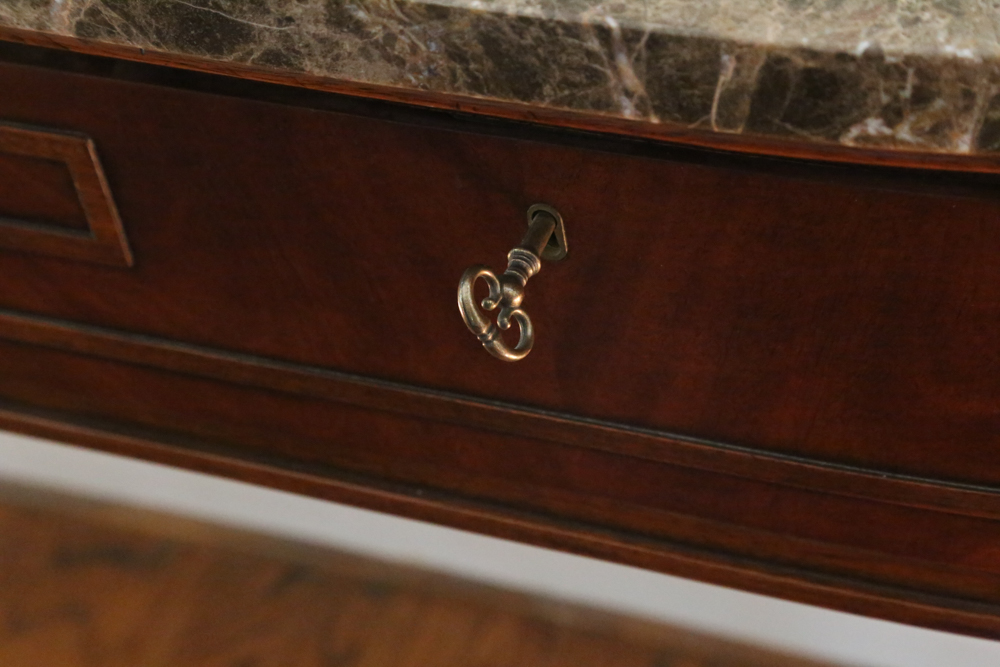Henredon Historic Natchez Marble Top Console Table