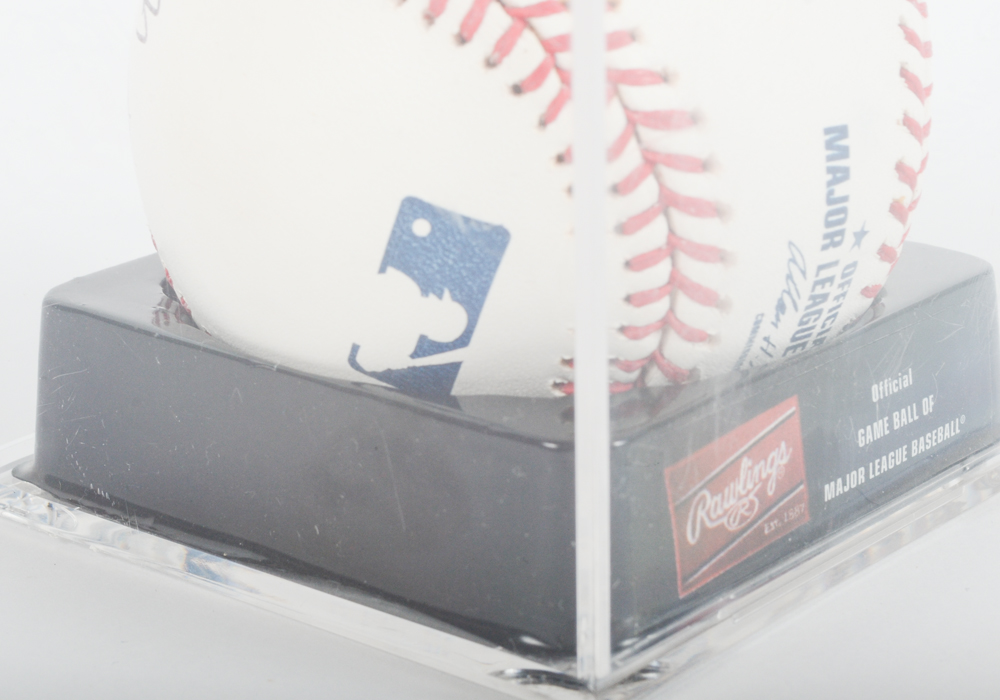 Ryne Sandberg Signed Baseball