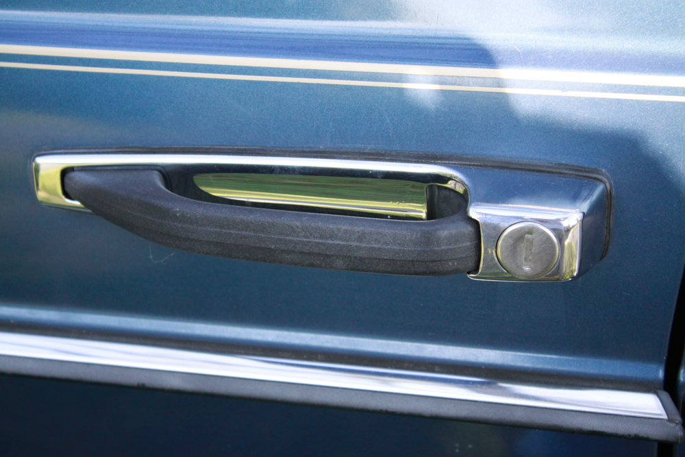 1982 Mercedes-Benz 300D Turbo Diesel Sedan