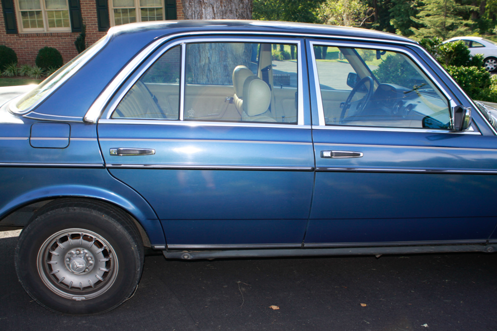 1982 Mercedes-Benz 300D Turbo Diesel Sedan
