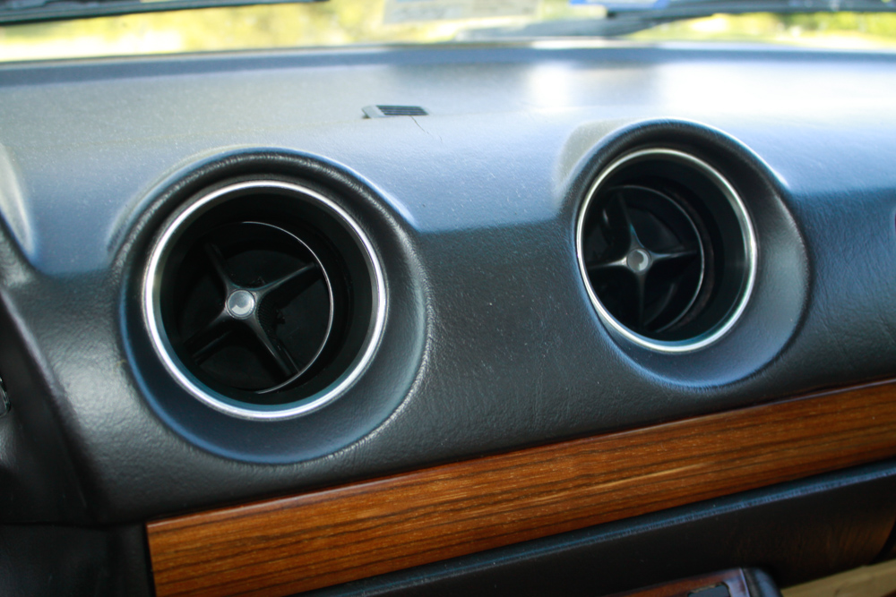 1982 Mercedes-Benz 300D Turbo Diesel Sedan