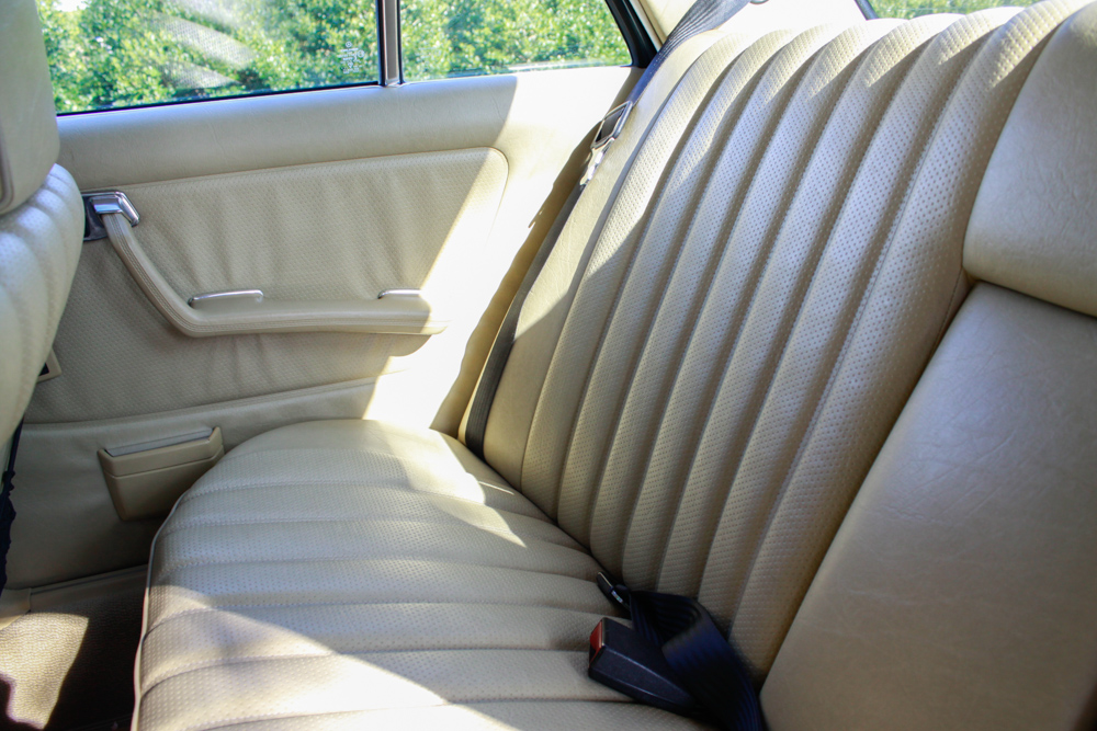 1982 Mercedes-Benz 300D Turbo Diesel Sedan