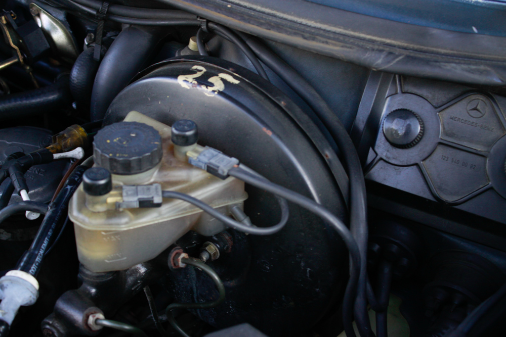 1982 Mercedes-Benz 300D Turbo Diesel Sedan