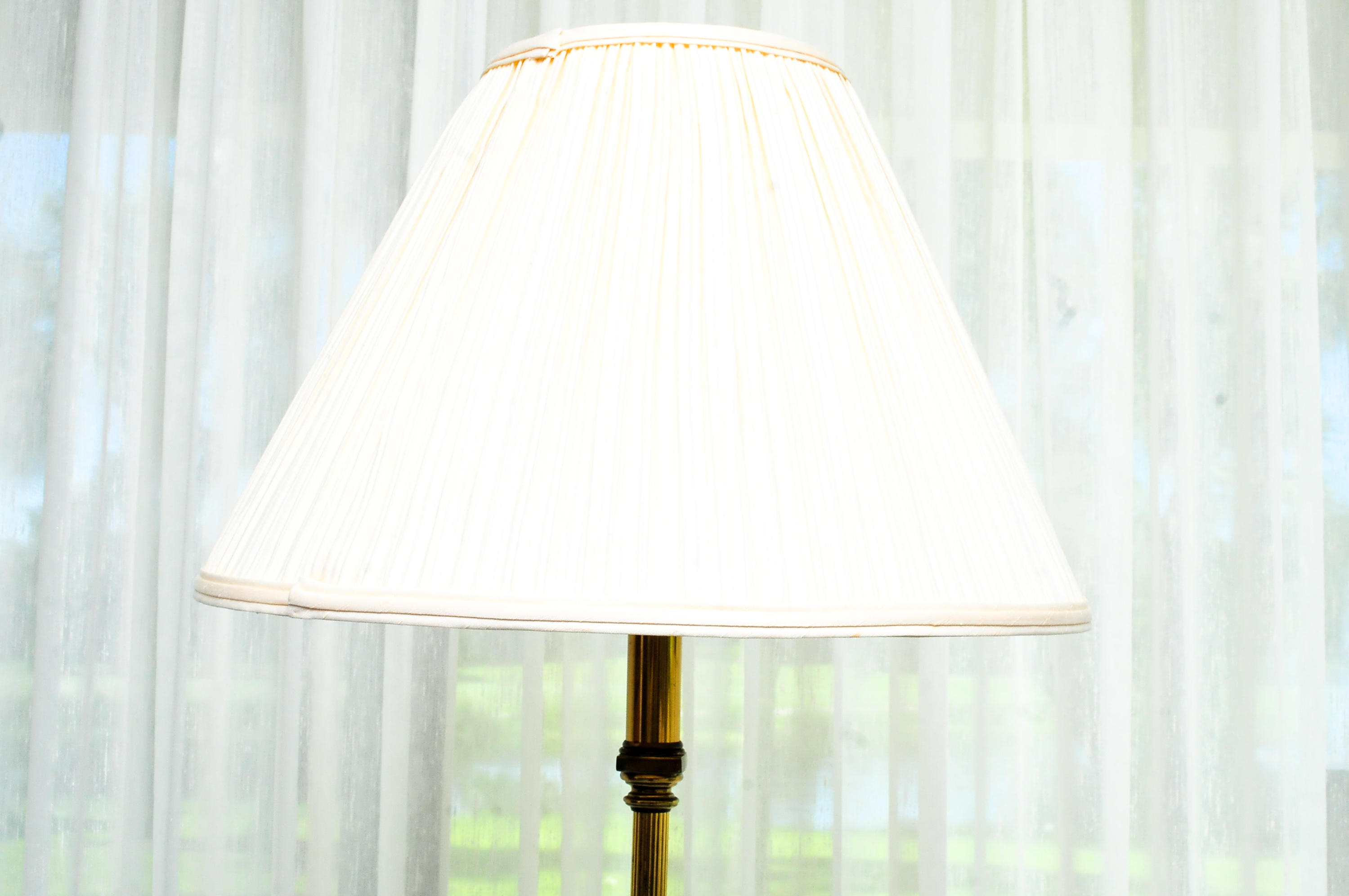 Antique Spindleback Chair with Floorlamp