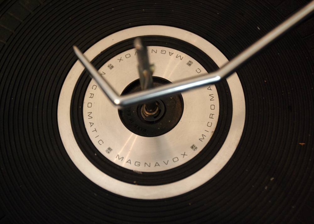 Magnavox Stereo Console