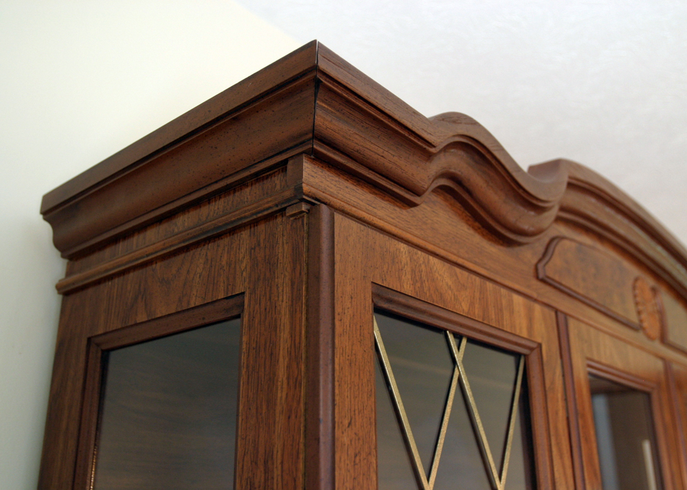 Broyhill China Cabinet