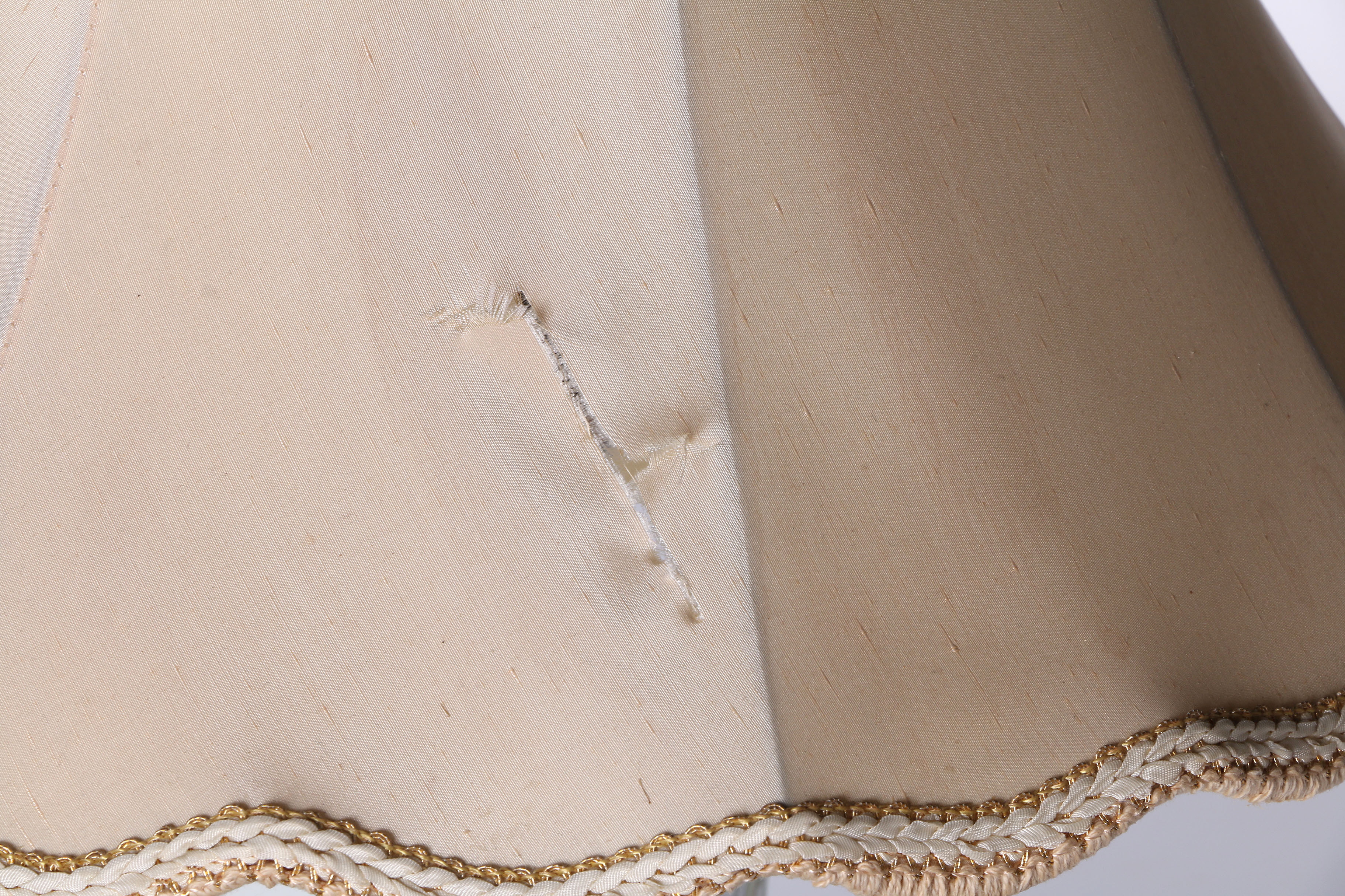 Vintage Hand Painted Chinese Lamp