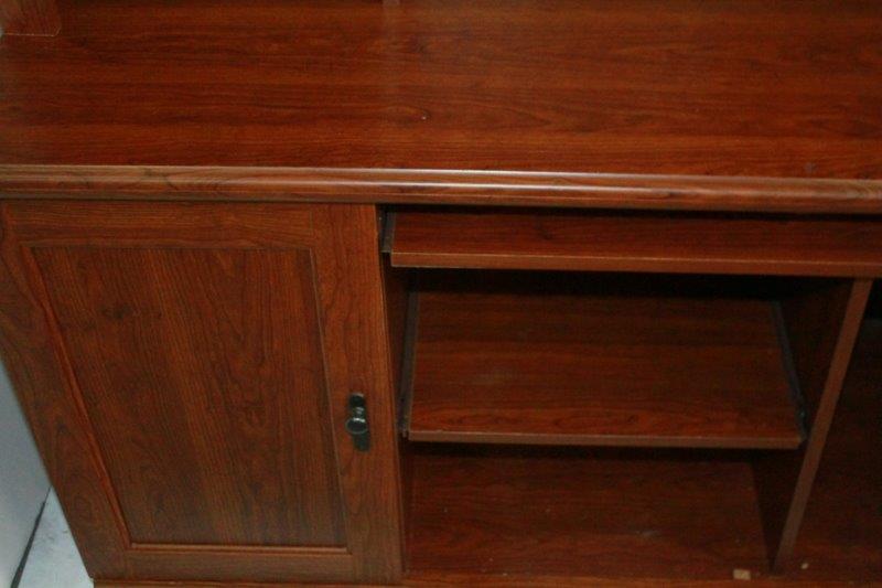 Contemporary Computer Desk