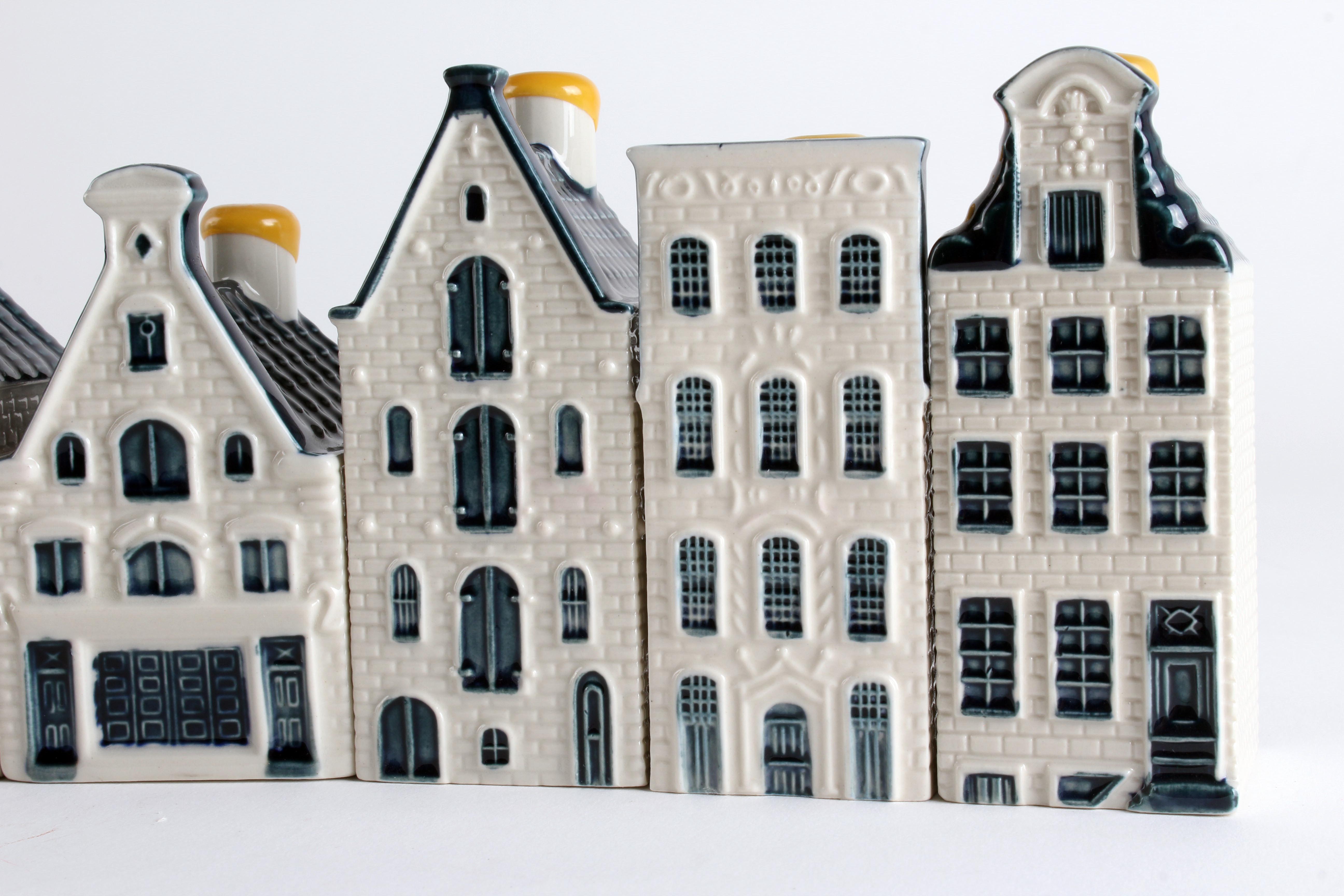 Miniature Blue Delft For KLM Bols Liquor decanters