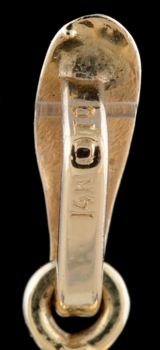 14K Yellow Gold Onyx and Amethyst Cameo Pendant