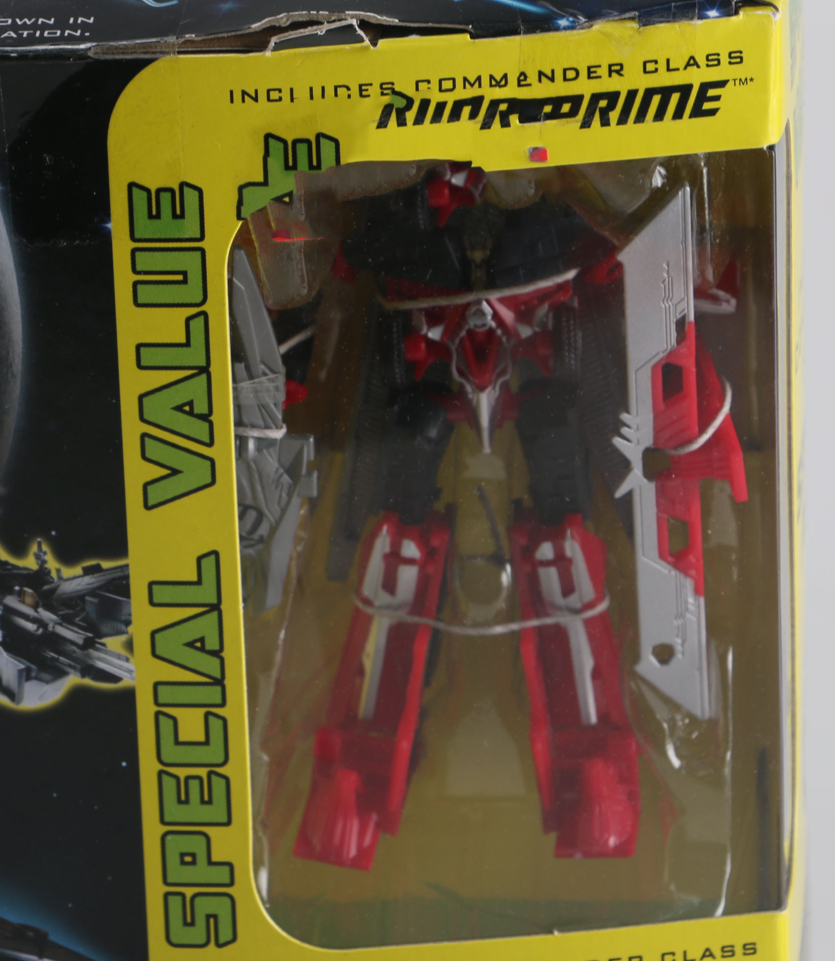 Transformers Dark of the Moon Bumblebee and Ark Toys