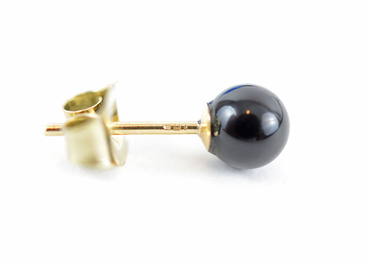 14K Yellow Gold Black Onyx Stud Earrings