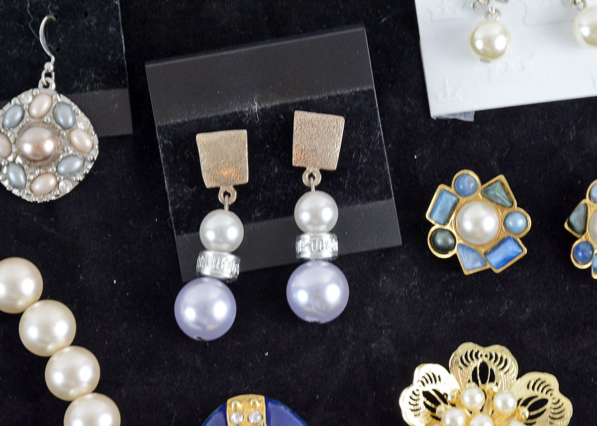 Assorted Jewelry