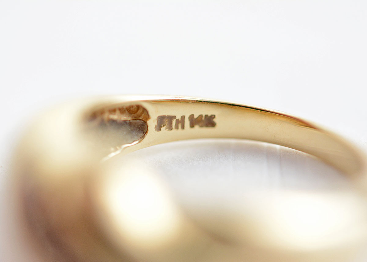 14K Yellow Gold Ruby Shrimp Design Ring