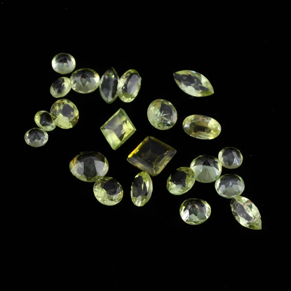 Group of Loose 5.47 CTW Peridot Gemstones