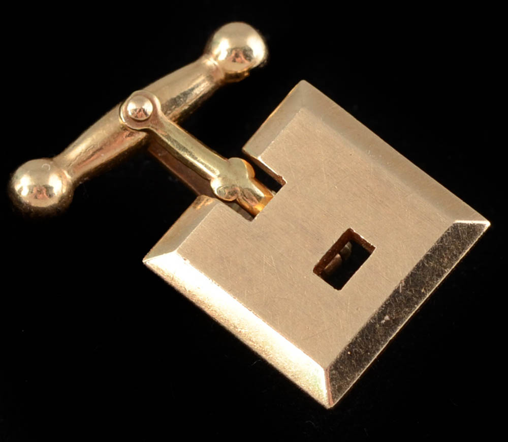 Variety of Scrap Gold Pieces